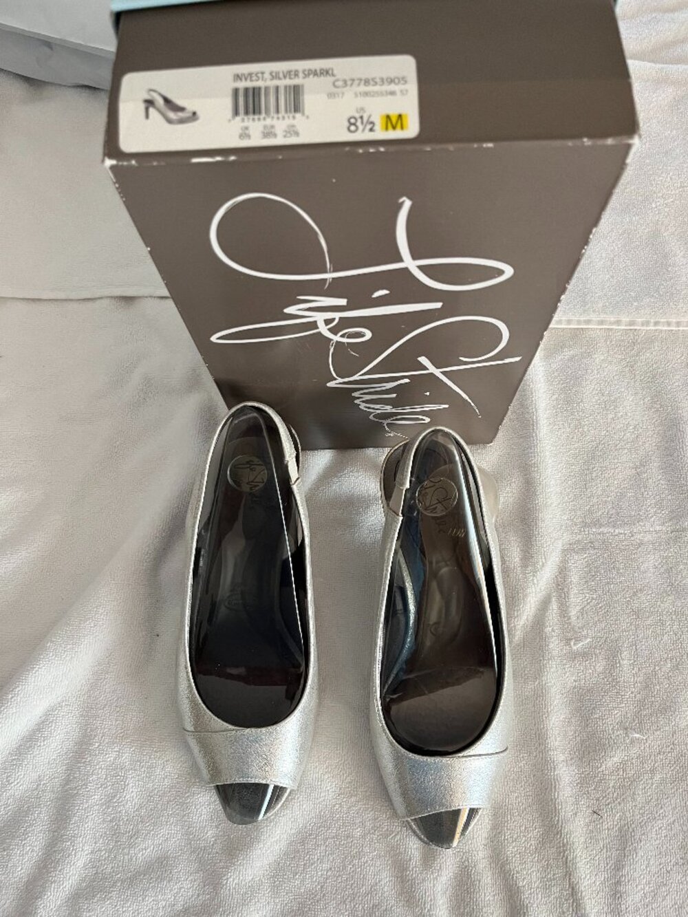 Lifestride Invest Silver Sparkl C377853905 Size 8.5 M